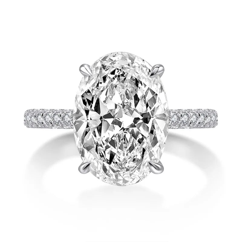 Elegant Oval Cut DIamond Ring